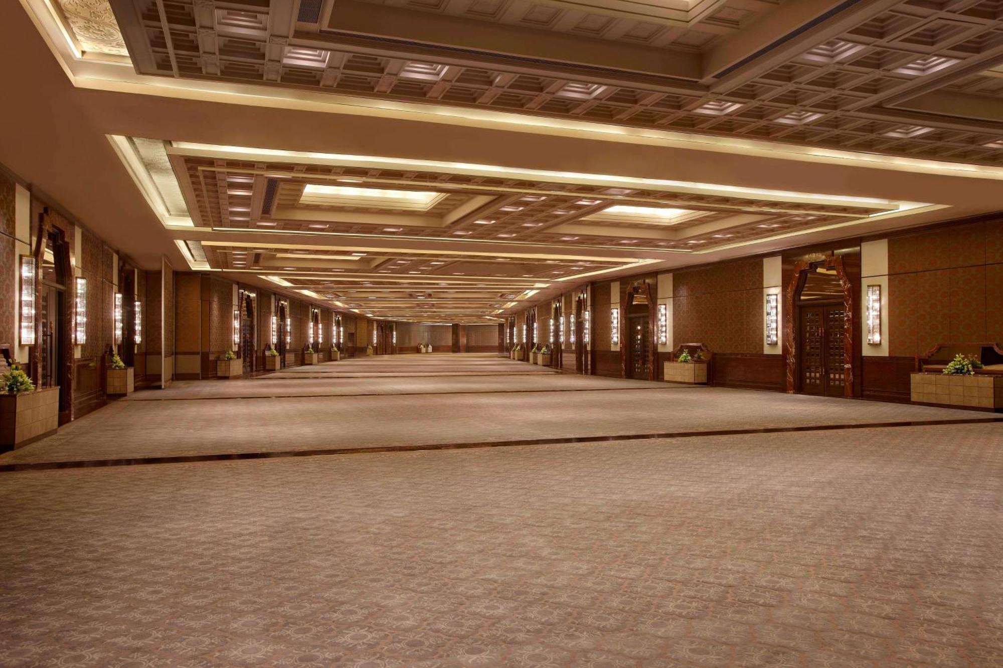 Itc Grand Chola, A Luxury Collection Hotel, Ченнаи Экстерьер фото The Grand Ballroom