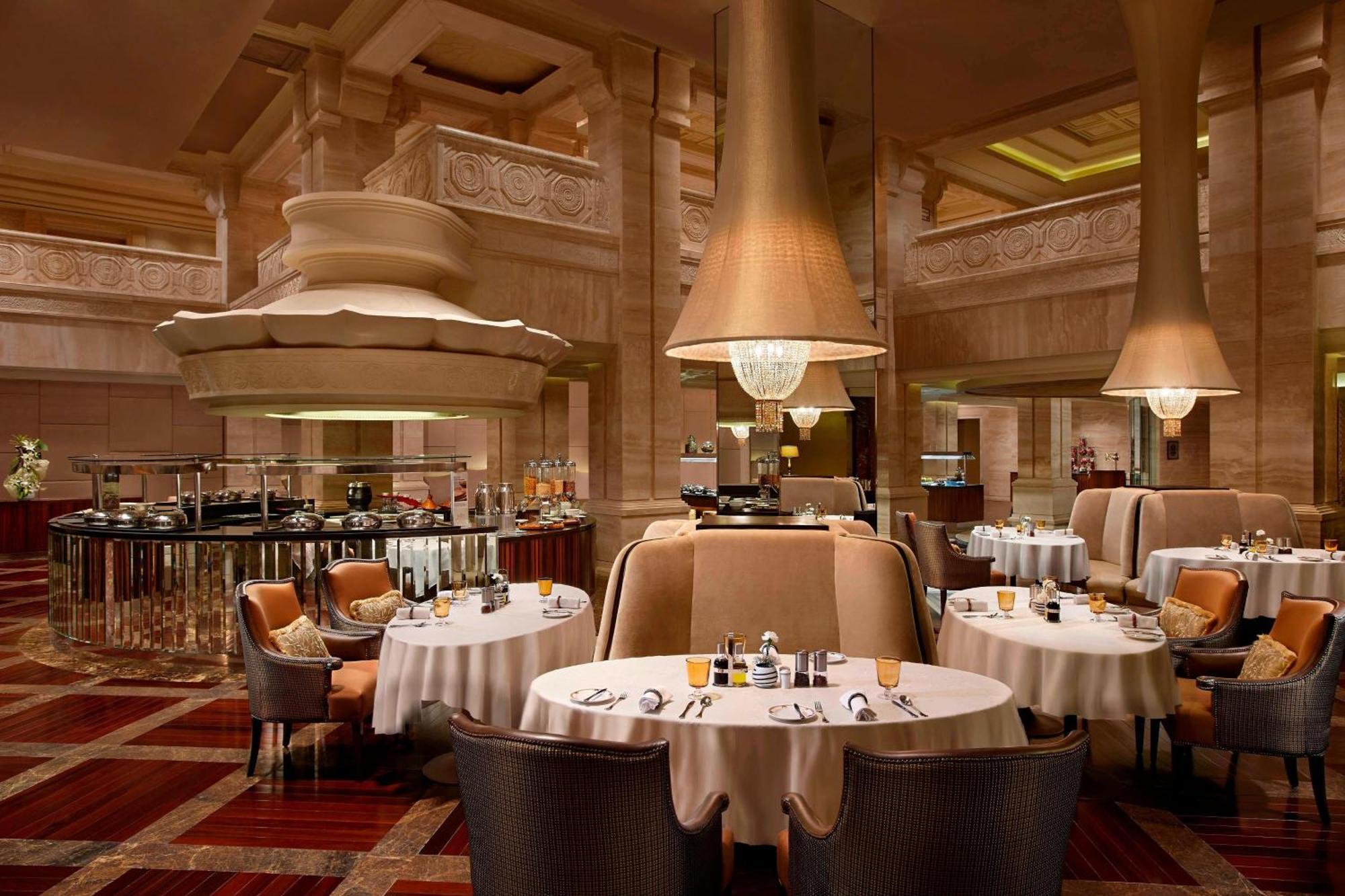 Itc Grand Chola, A Luxury Collection Hotel, Ченнаи Экстерьер фото The restaurant